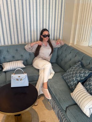 Image post by @laurynbosstick on Instagram