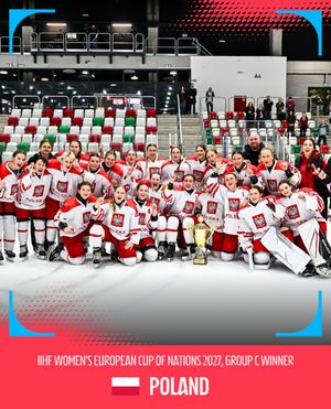 Image post by @iihfwomen on Instagram