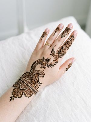 Image post by @mehndi_design4u on Instagram