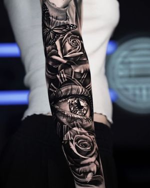 Image post by @skindesigntattoos on Instagram