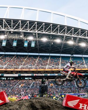 Image post by @lumenfield on Instagram