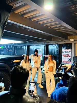 Image post by @smfksmfk on Instagram