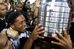 Image post by @ronaldinho on Instagram