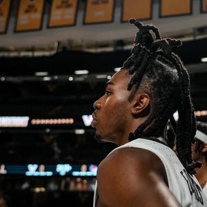 Image post by @1300ade on Instagram