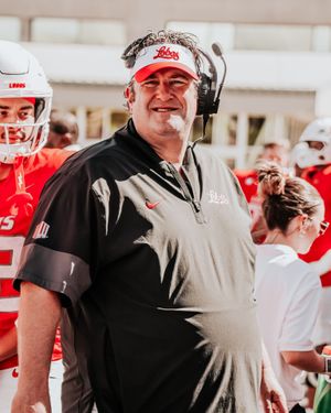 Image post by @unmlobofb on Instagram