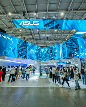Image post by @asus on Instagram