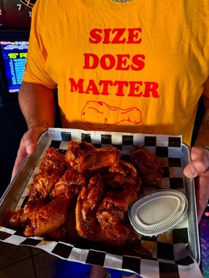 Image post by @wingnutzbarandgrill on Instagram