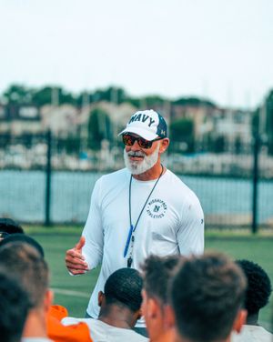Image post by @navyfb on Instagram