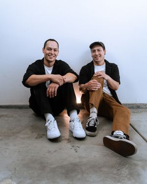 Image post by @thedaresband on Instagram