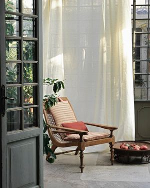 Image post by @loropiana on Instagram