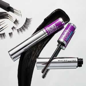 Image post by @maybelline on Instagram
