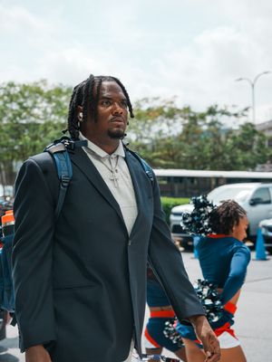 Image post by @hubisonfootball on Instagram
