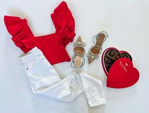 Image post by @juliesboutique on Instagram