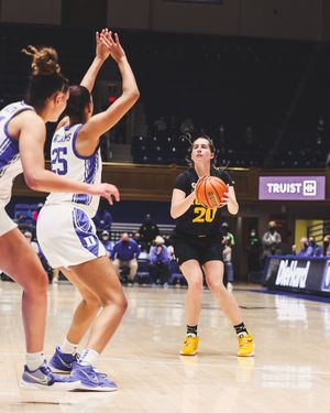 Image post by @IowaWBB on Twitter