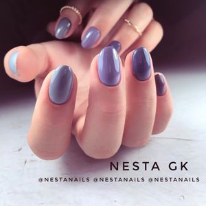 Image post by @nestanails on Instagram