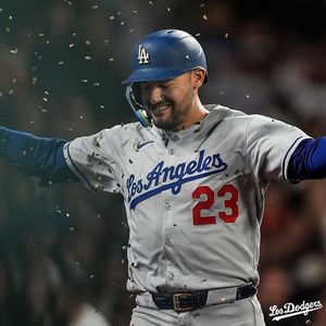 Image post by @losdodgers on Instagram
