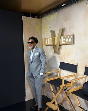 Image post by @realdlhughley on Instagram