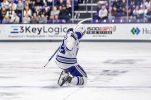 Image post by @tommiemhockey on Instagram