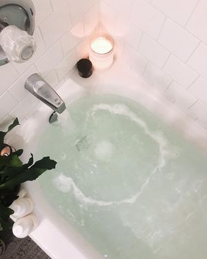 Image post by @glossgoods on Instagram