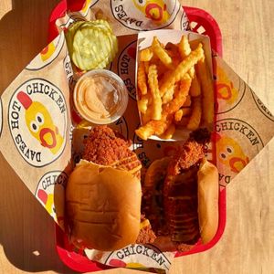 Image post by @daveshotchicken on Instagram