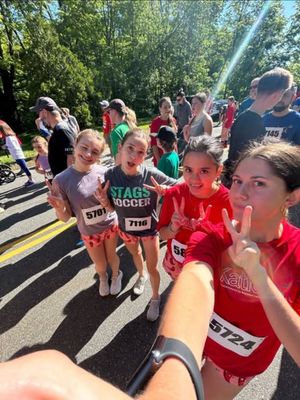 Image post by @chicknlegsrunning on Instagram