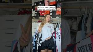 Video post by @alyssaustby1 on YouTube