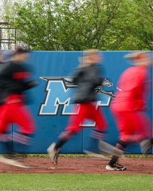 Image post by @wku_softball on Instagram