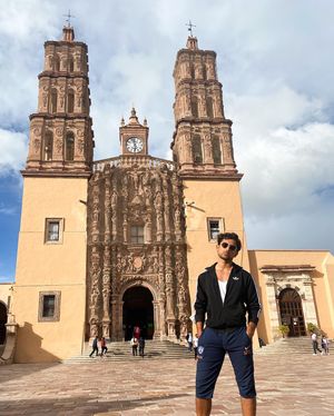 Image post by @theguyfrommexico on Instagram