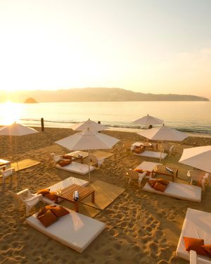 Image post by @sunwingvacations on Instagram