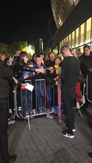 Video post by @fcsbofficial on Instagram
