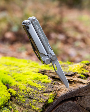 Image post by @leathermantools on Instagram