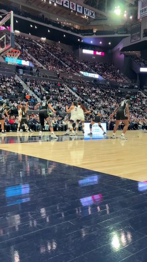 Video post by @uconnwbb on TikTok