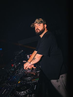 Image post by @dancefestopia on Instagram