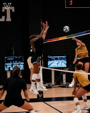 Image post by @vandyvolleyball on Instagram