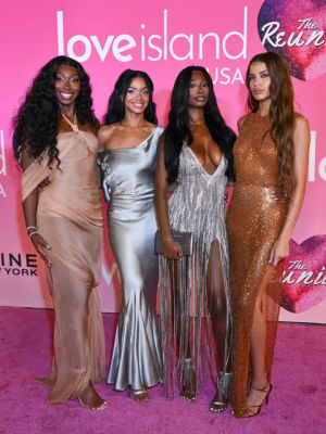 Image post by @people on TikTok