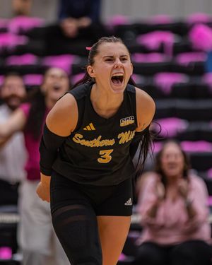 Image post by @petunia.photo on Instagram