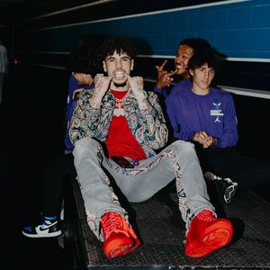 Image post by @melo on Instagram