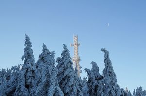 Image post by @mountsunapeeresort on Facebook