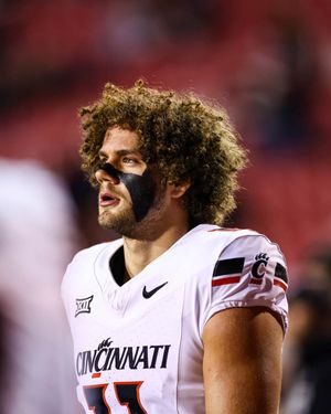 Image post by @gobearcatsfb on Instagram