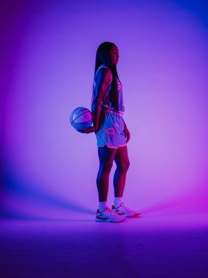 Image post by @lacesbc on Instagram