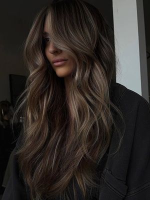 Image post by @behindthechair_com on Instagram