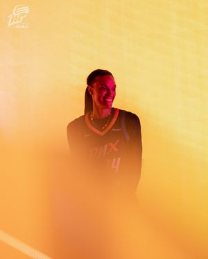 Image post by @phoenixmercury on Instagram