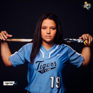 Image post by @etbu_softball on Instagram