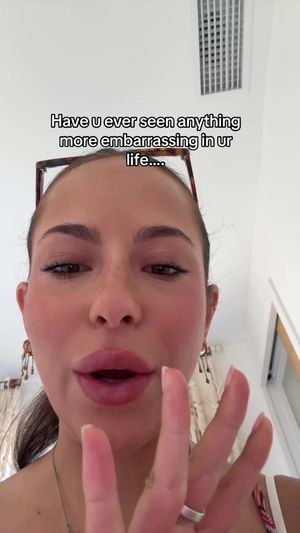 Video post by @anyaweitz on TikTok