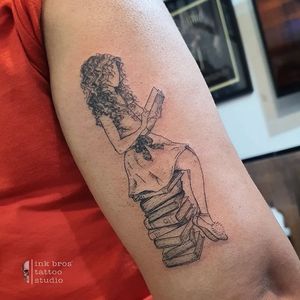 Image post by @perestattoopvh on Instagram