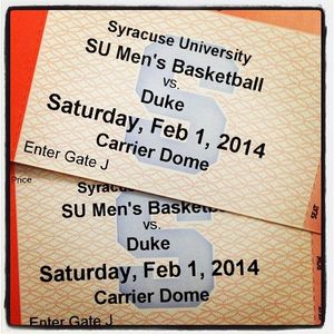 Image post by @stxmlax on Instagram