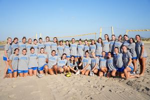 Image post by @hofstra_wlax on Instagram