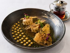 Image post by @chefsroll on Instagram