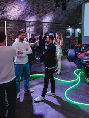 Image post by @hinchtown on Instagram