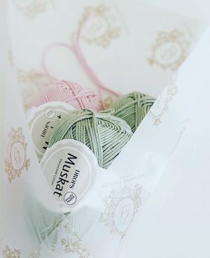 Image post by @elizabethshirleylondon on Instagram